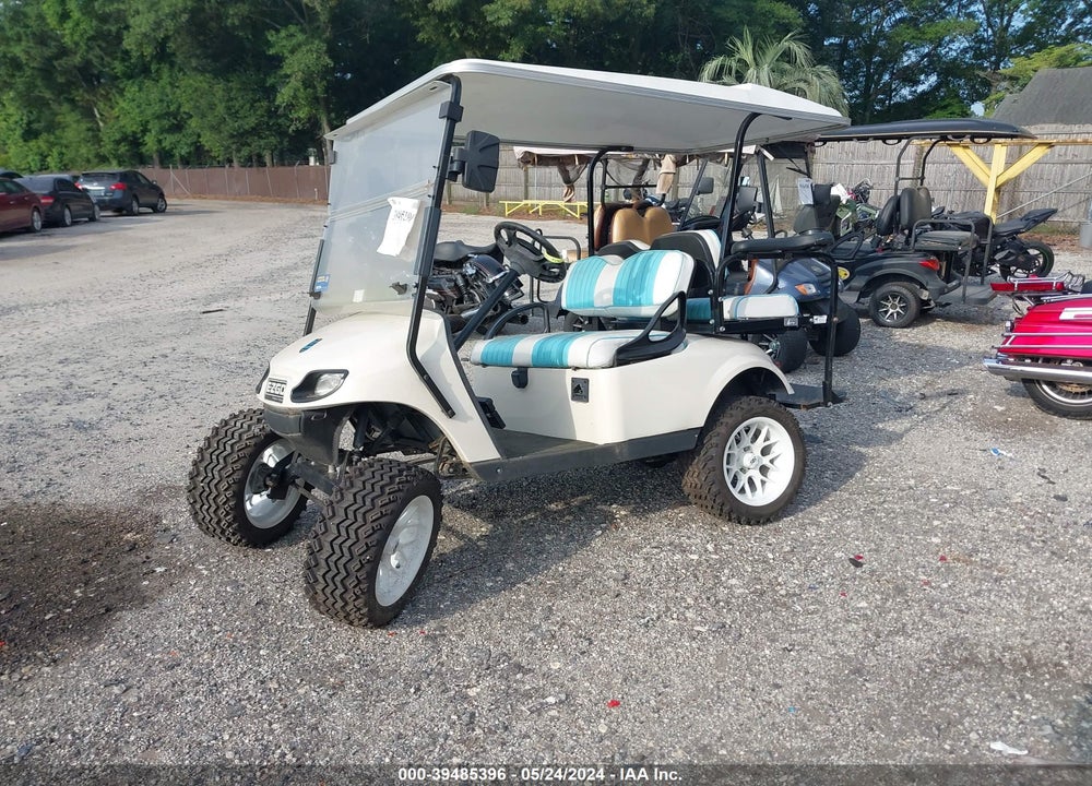 2017 E Z GOLF CART VIN: 3223216