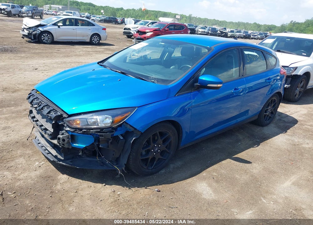 2016 FORD FOCUS SE VIN: 1FADP3K26GL359395