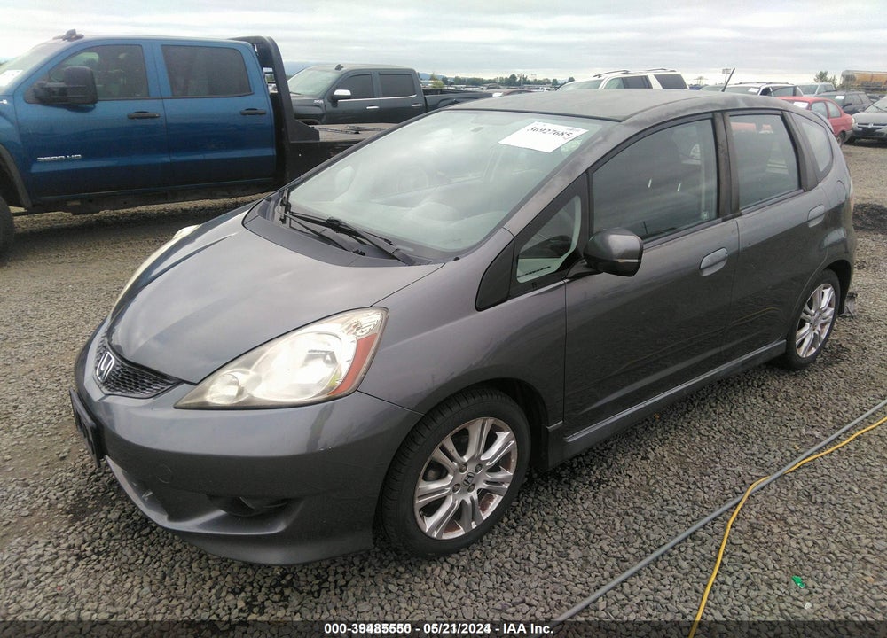 2011 HONDA FIT SPORT VIN: JHMGE8H55BS012519
