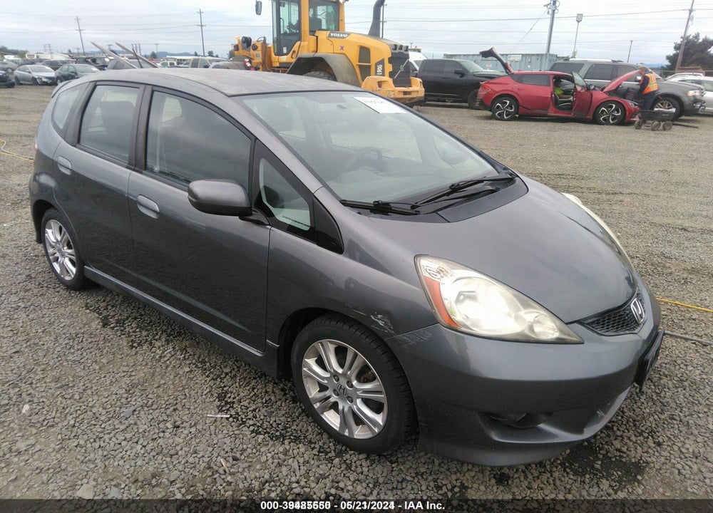 2011 HONDA FIT SPORT VIN: JHMGE8H55BS012519