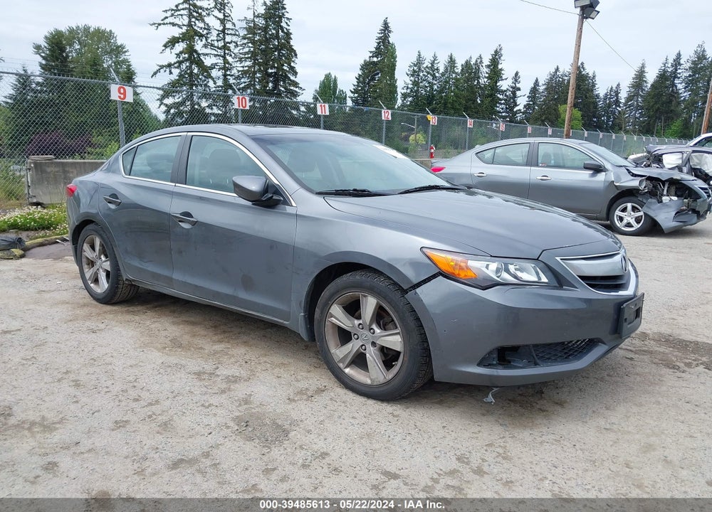 2014 ACURA ILX 2.0L VIN: 19VDE1F31EE010795