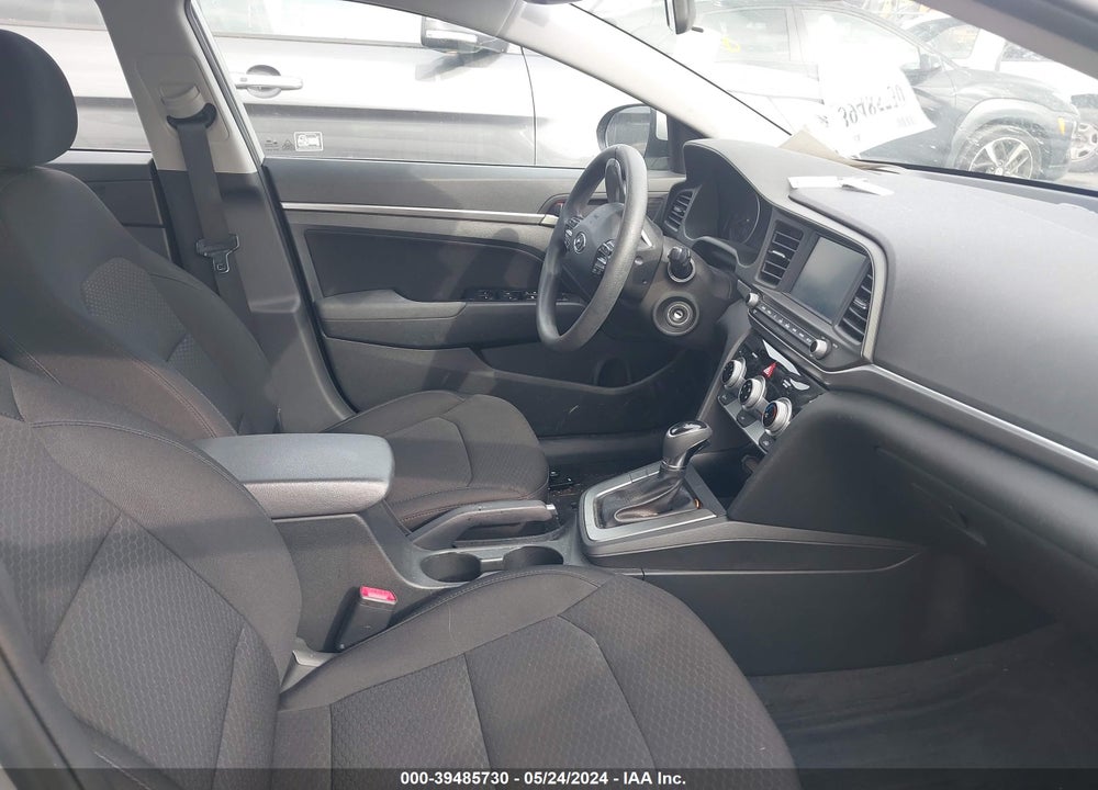 2019 HYUNDAI ELANTRA SEL VIN: 5NPD84LF2KH480078