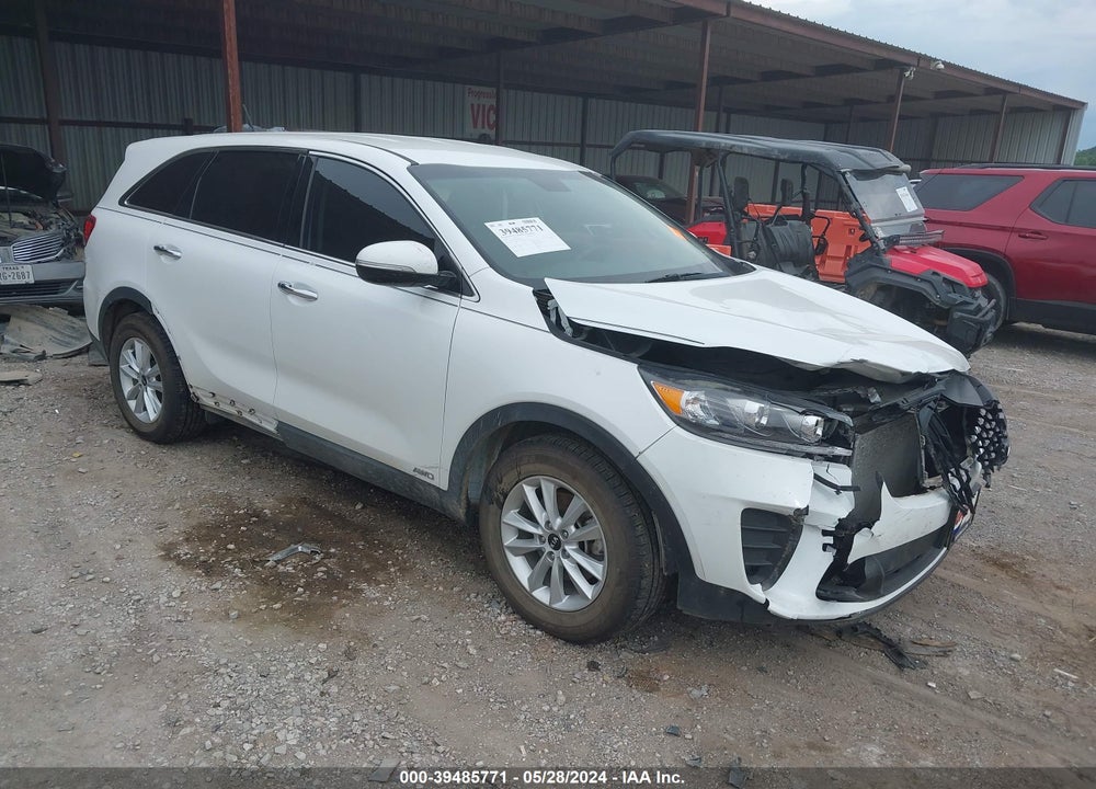 2019 KIA SORENTO 3.3L LX VIN: 5XYPGDA56KG432908
