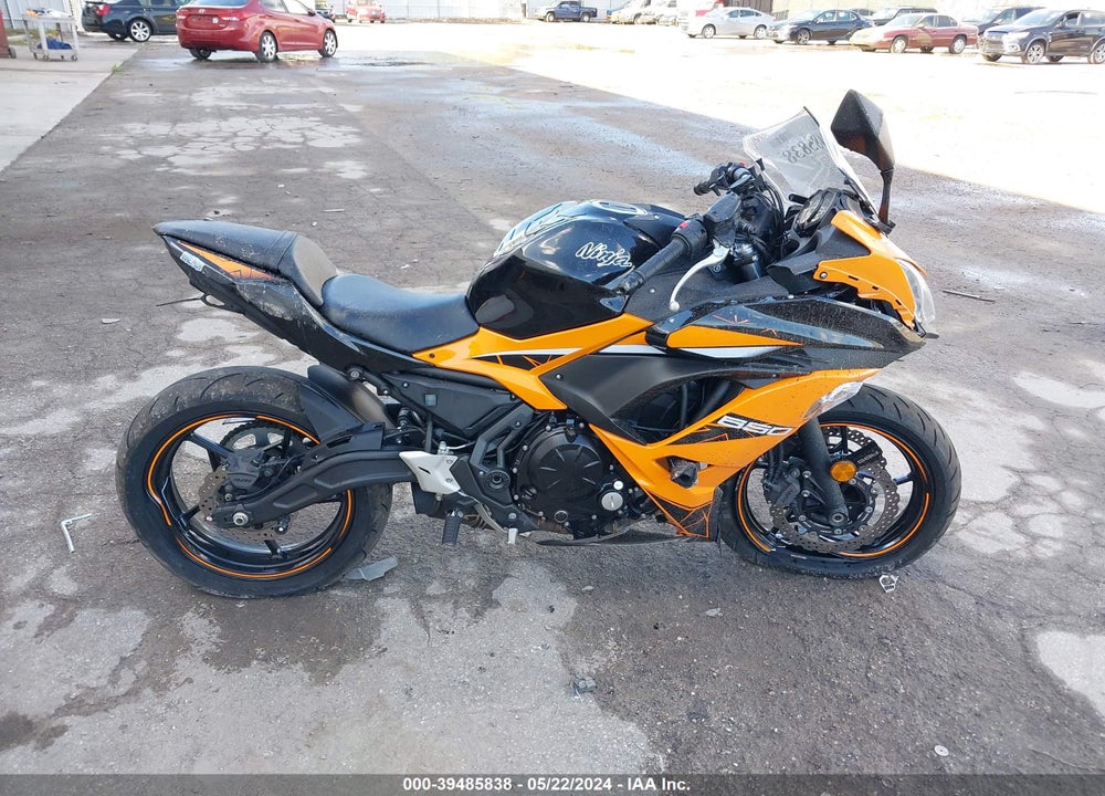 2019 KAWASAKI EX650 F VIN: JKAEXEK13KDA34379