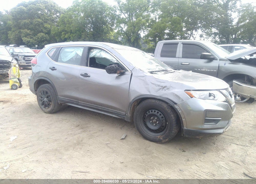 2017 NISSAN ROGUE S VIN: KNMAT2MT1HP568451