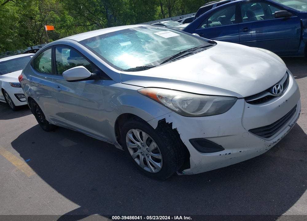 2013 HYUNDAI ELANTRA GLS VIN: 5NPDH4AE7DH161031