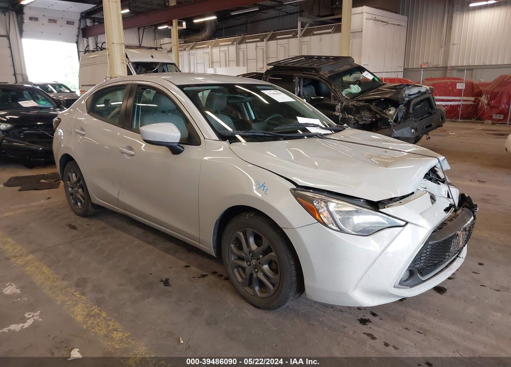 2019 TOYOTA YARIS LE VIN: 3MYDLBYV4KY514352