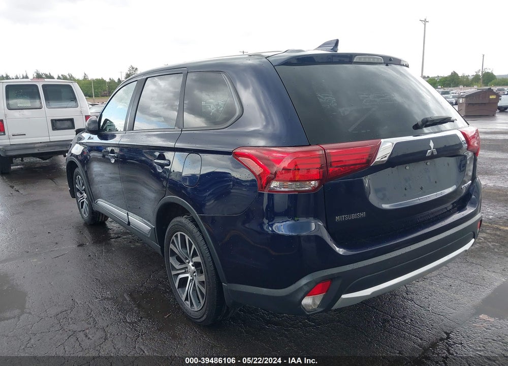 2018 MITSUBISHI OUTLANDER VIN: JA4AD2A35JZ016134