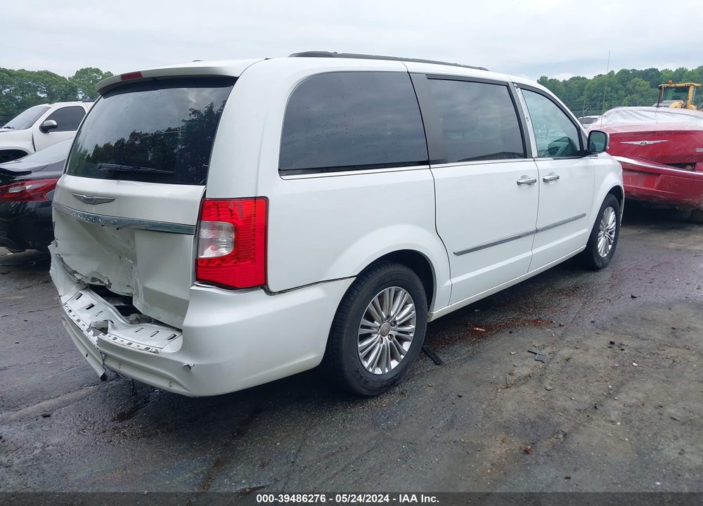 2016 CHRYSLER TOWN & COUNTRY TOURING-L ANNIVERSARY EDITION VIN: 2C4RC1CG2GR149250