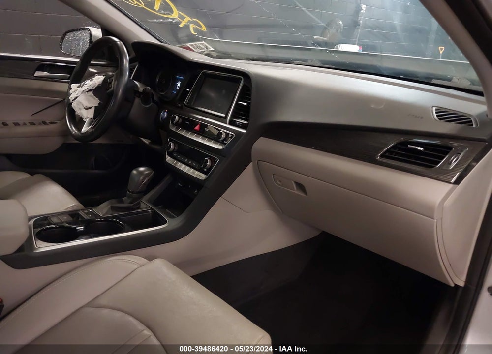 2019 HYUNDAI SONATA LIMITED VIN: 5NPE34AFXKH812029