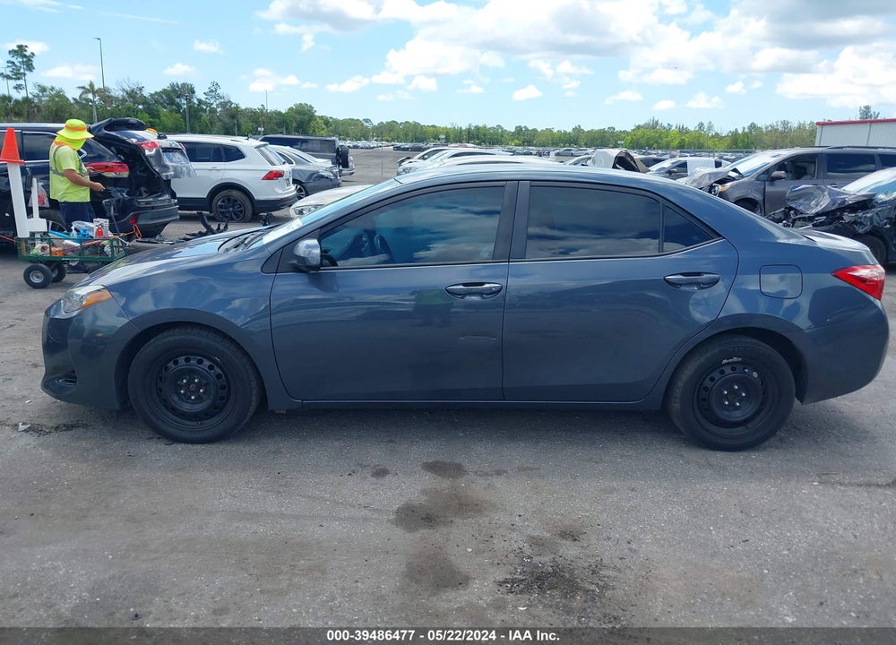 2017 TOYOTA COROLLA LE VIN: 2T1BURHE7HC821826