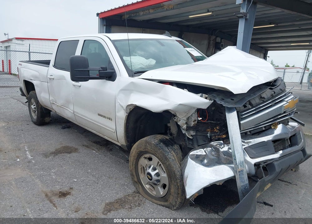 2015 CHEVROLET SILVERADO 2500HD LT VIN: 1GC1KVEG9FF580145
