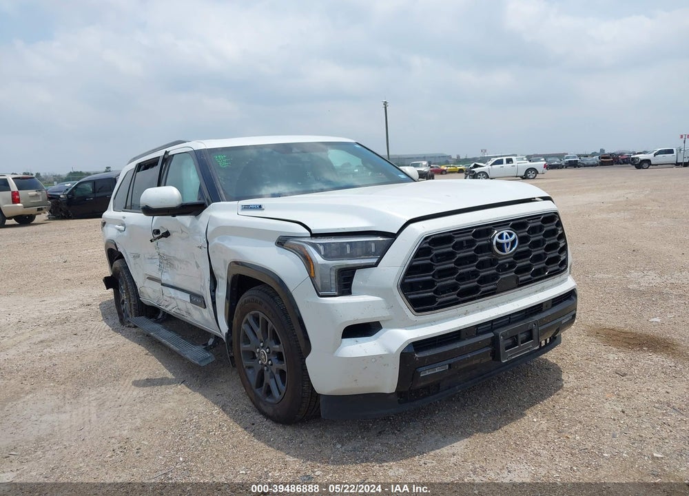 2023 TOYOTA SEQUOIA PLATINUM VIN: 7SVAAABA2PX017421