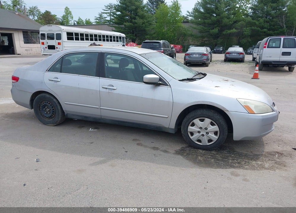 2004 HONDA ACCORD 2.4 LX VIN: 1HGCM55374A010995