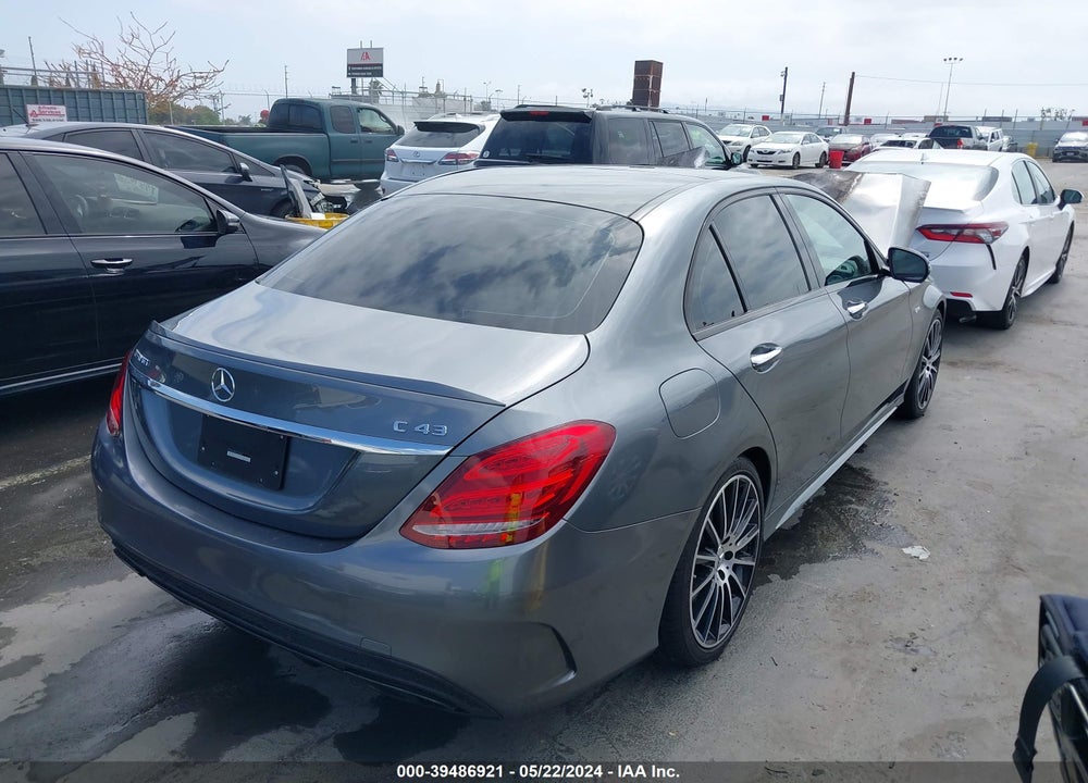 2018 MERCEDES-BENZ AMG C 43 4MATIC VIN: 55SWF6EB5JU243049