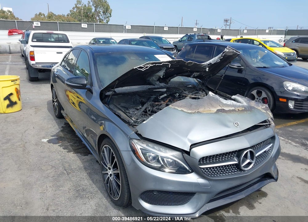 2018 MERCEDES-BENZ AMG C 43 4MATIC VIN: 55SWF6EB5JU243049