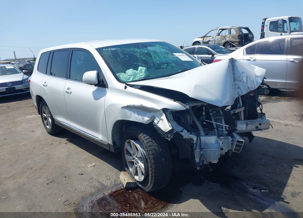 2011 TOYOTA HIGHLANDER VIN: 5TDZA3EH6BS013243