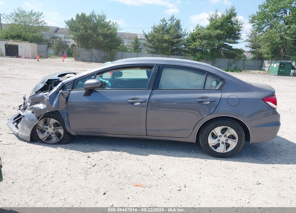 2014 HONDA CIVIC LX VIN: 19XFB2F5XEE203124