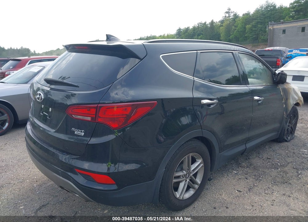 2017 HYUNDAI SANTA FE SPORT 2.4L VIN: 5NMZUDLB3HH051679