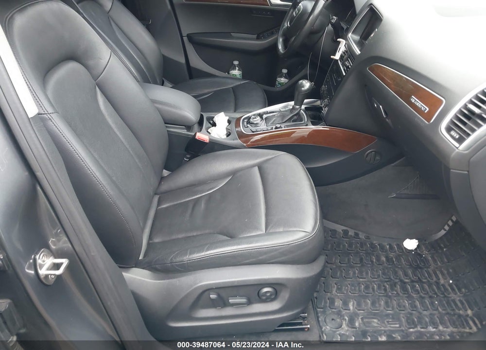 2012 AUDI Q5 2.0T PREMIUM VIN: WA1LFAFP6CA112137