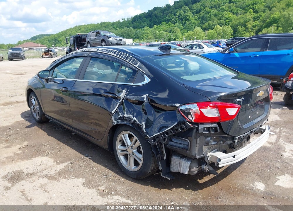 2018 CHEVROLET CRUZE LT AUTO VIN: 1G1BE5SM8J7183642