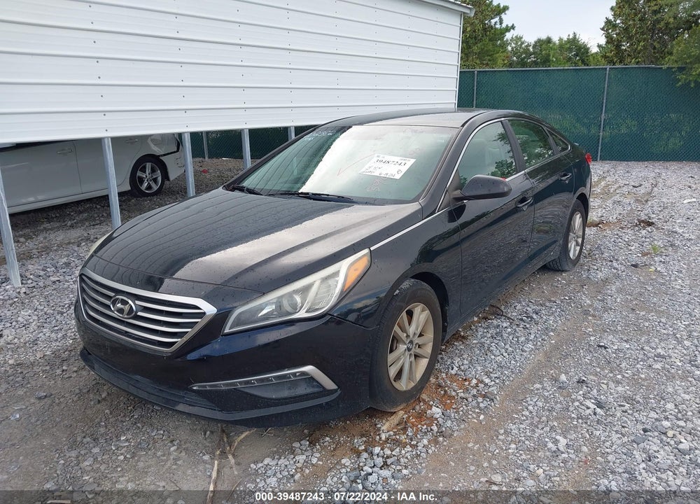 2015 HYUNDAI SONATA SE VIN: 5NPE24AF7FH002382