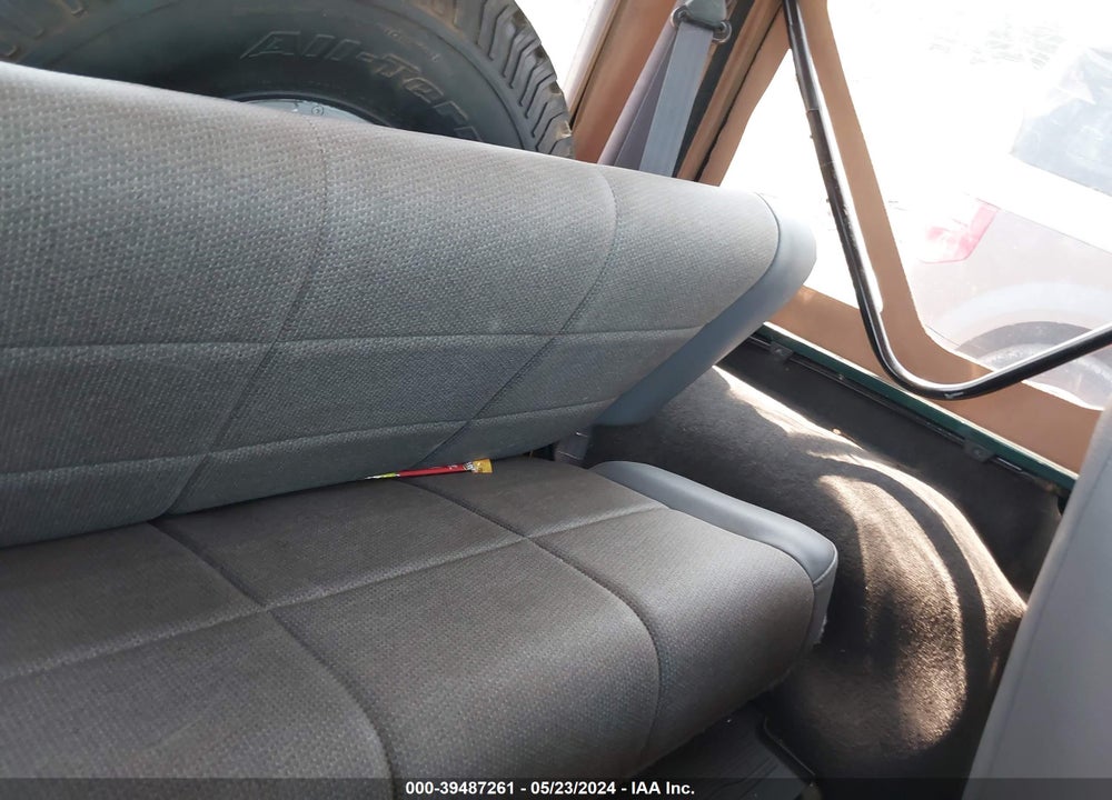 2001 JEEP WRANGLER SE VIN: 1J4FA29P41P317866