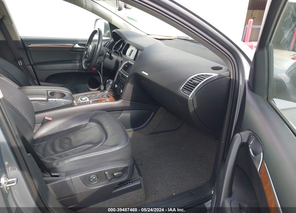 2007 AUDI Q7 4.2 VIN: WA1AV74L97D010588