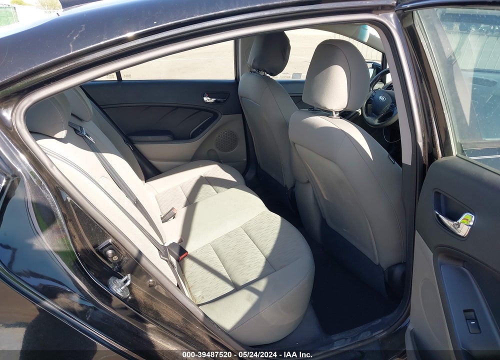 2016 KIA FORTE LX VIN: KNAFK4A60G5502662