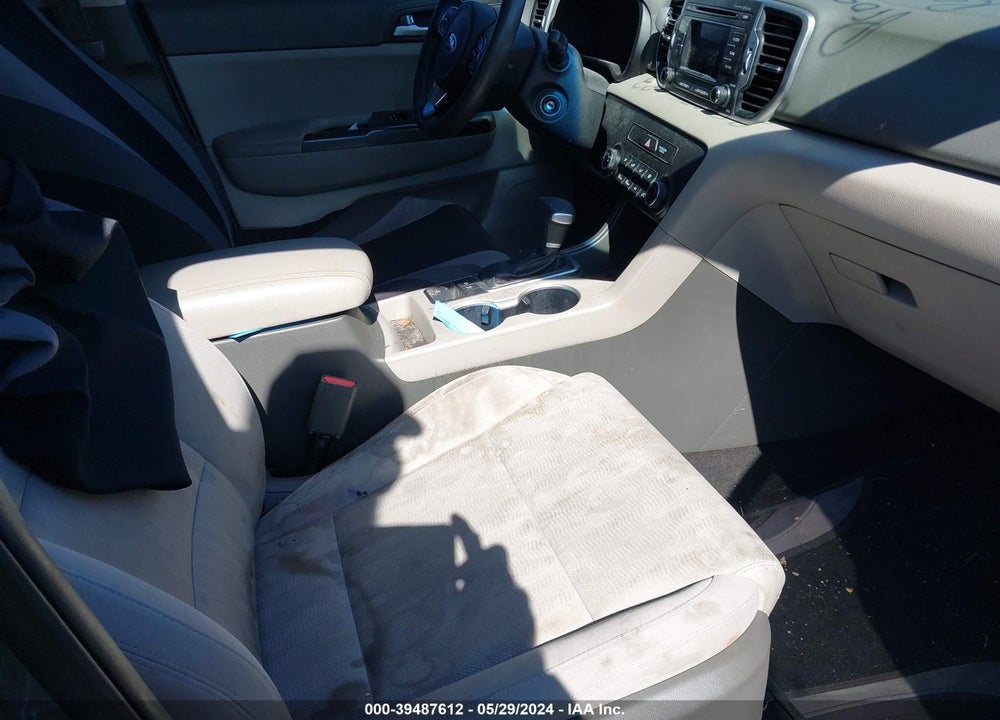 2017 KIA SPORTAGE LX VIN: KNDPM3AC4H7240068