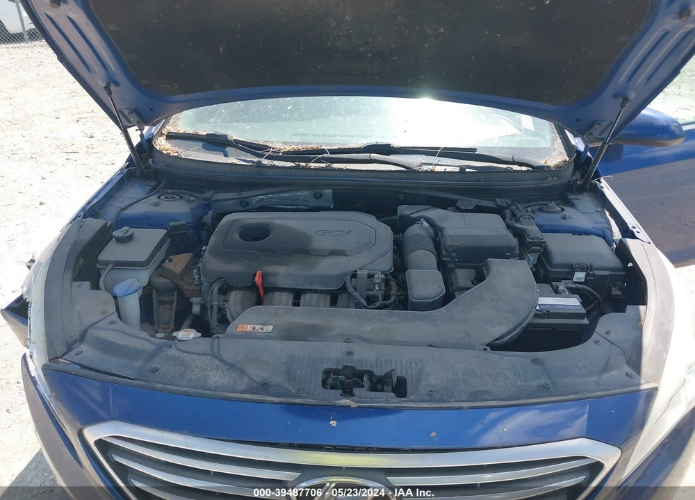 2015 HYUNDAI SONATA SE VIN: 5NPE24AF1FH203324