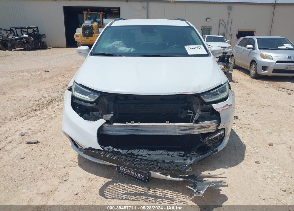 2022 CHRYSLER PACIFICA TOURING L VIN: 2C4RC1BGXNR170653