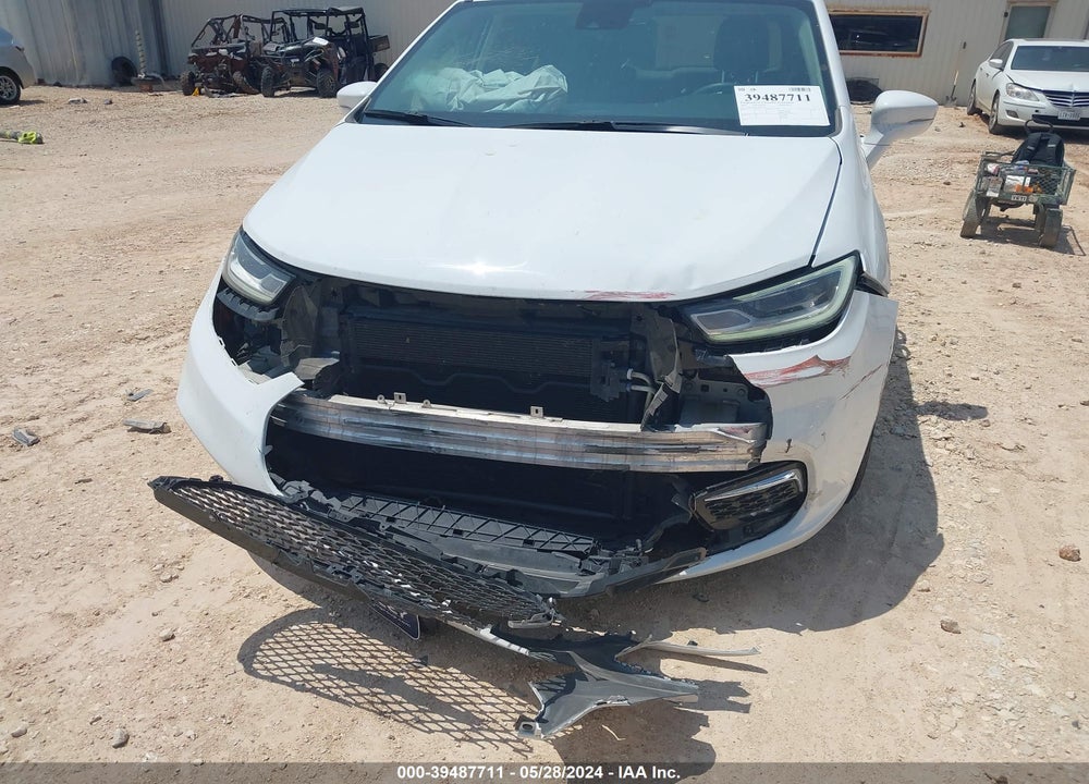 2022 CHRYSLER PACIFICA TOURING L VIN: 2C4RC1BGXNR170653