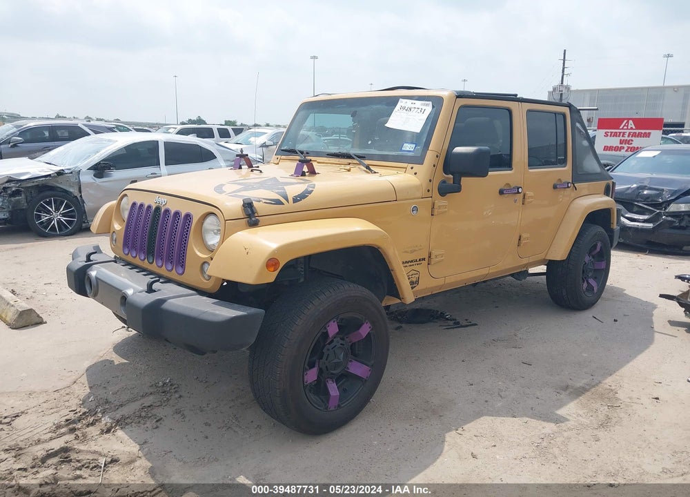 2014 JEEP WRANGLER UNLIMITED SAHARA VIN: 1C4BJWEG0EL122183