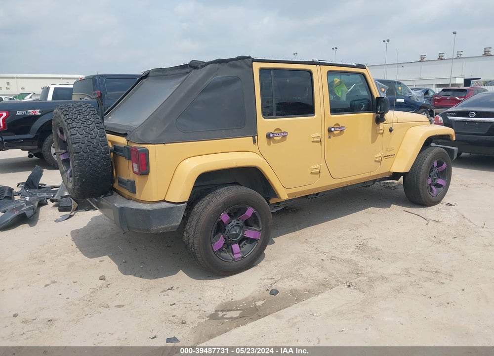 2014 JEEP WRANGLER UNLIMITED SAHARA VIN: 1C4BJWEG0EL122183