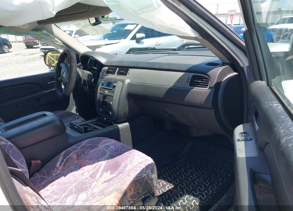 2011 GMC SIERRA 1500 SLE VIN: 3GTP2VE3XBG179140