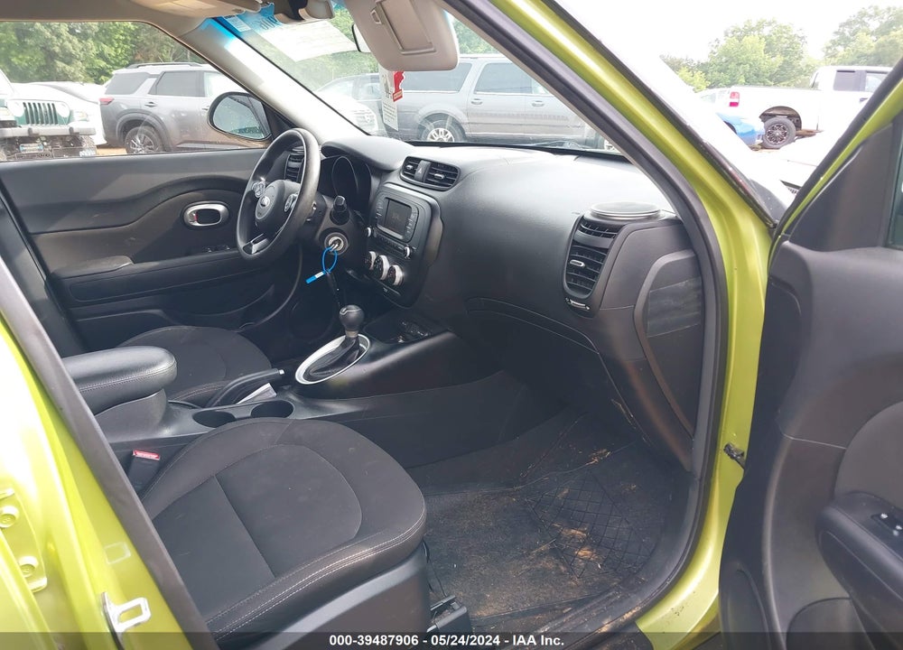 2018 KIA SOUL VIN: KNDJN2A29J7900437