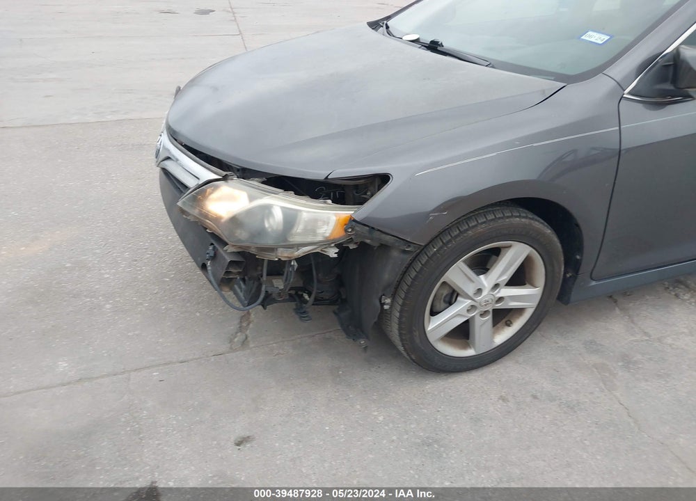 2014 TOYOTA CAMRY VIN: 4T1BF1FKXEU744724
