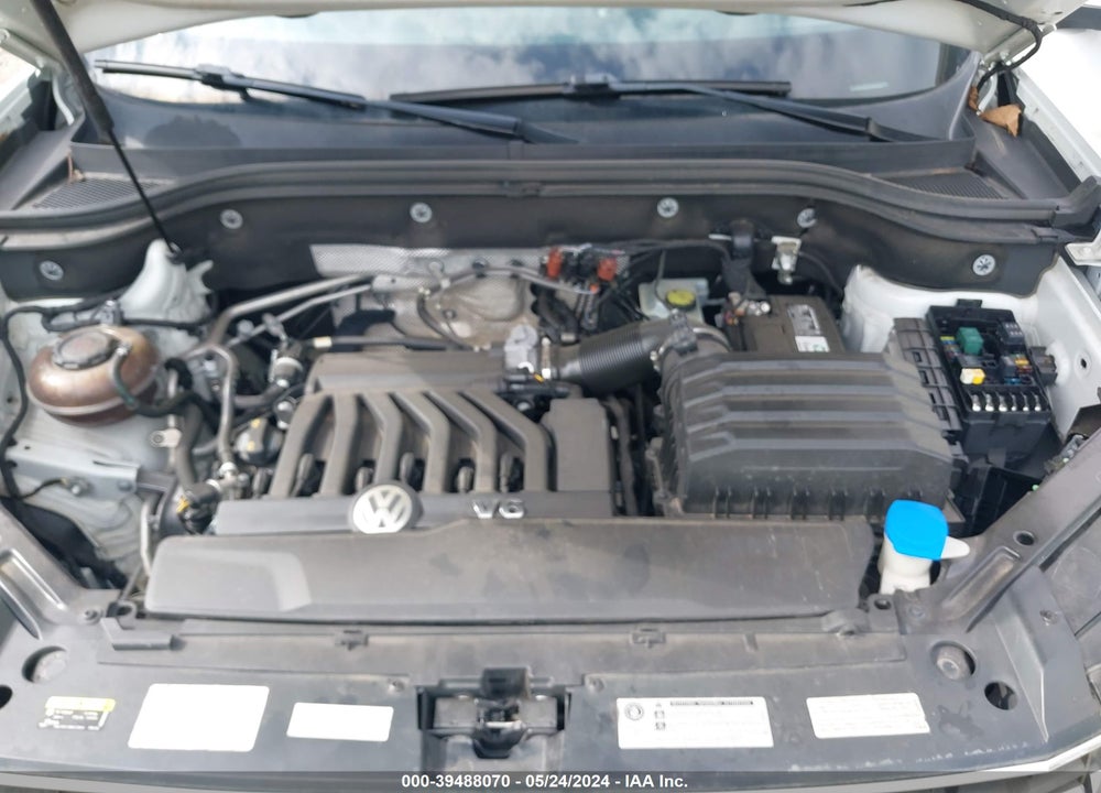 2018 VOLKSWAGEN ATLAS 3.6L V6 SE VIN: 1V2KR2CAXJC571055