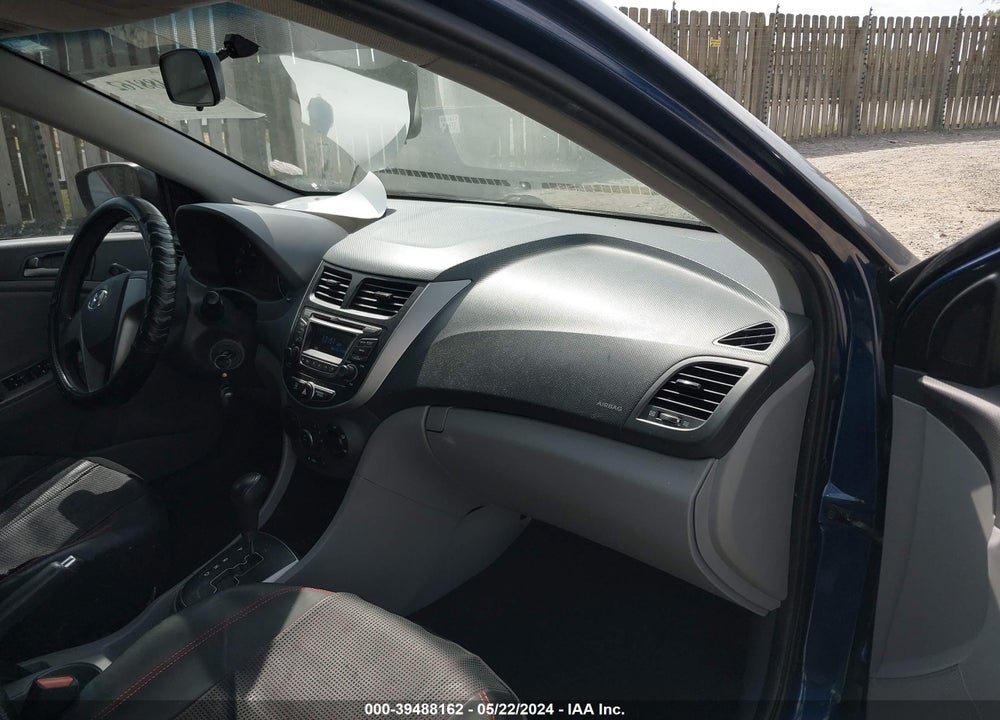 2017 HYUNDAI ACCENT SE VIN: KMHCT4AE1HU317372