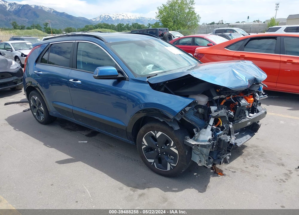 2023 KIA NIRO EV WAVE VIN: KNDCT3L10P5034866