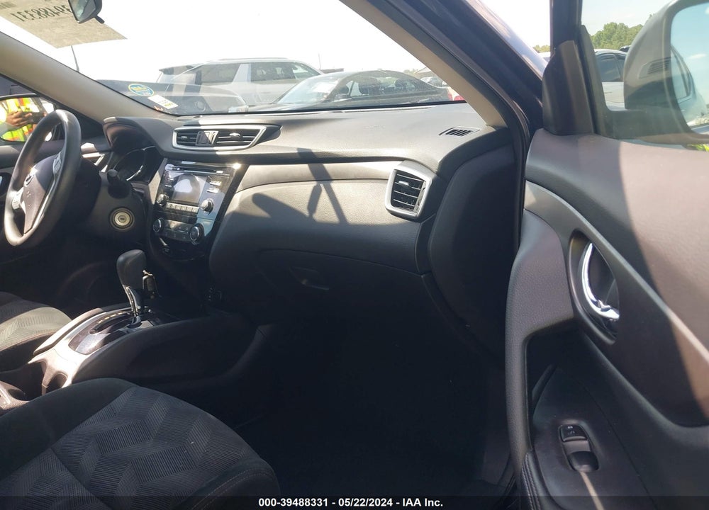 2015 NISSAN ROGUE S VIN: 5N1AT2MK9FC849663