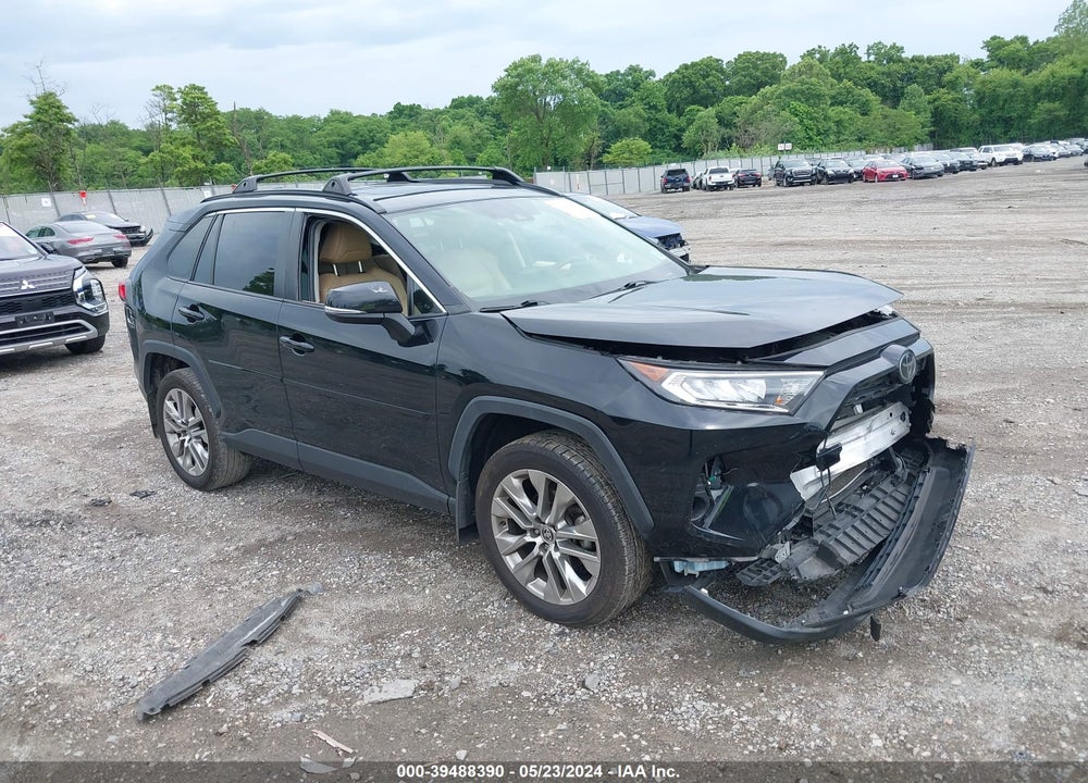 2020 TOYOTA RAV4 XLE PREMIUM VIN: JTMA1RFV8LD060405