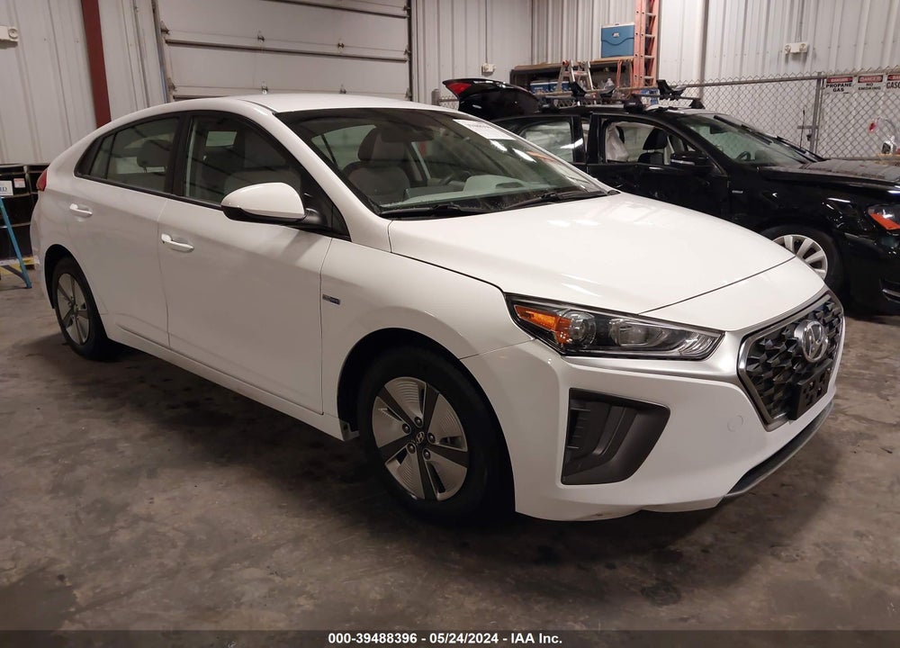 2020 HYUNDAI IONIQ HYBRID BLUE VIN: KMHC65LC6LU211825