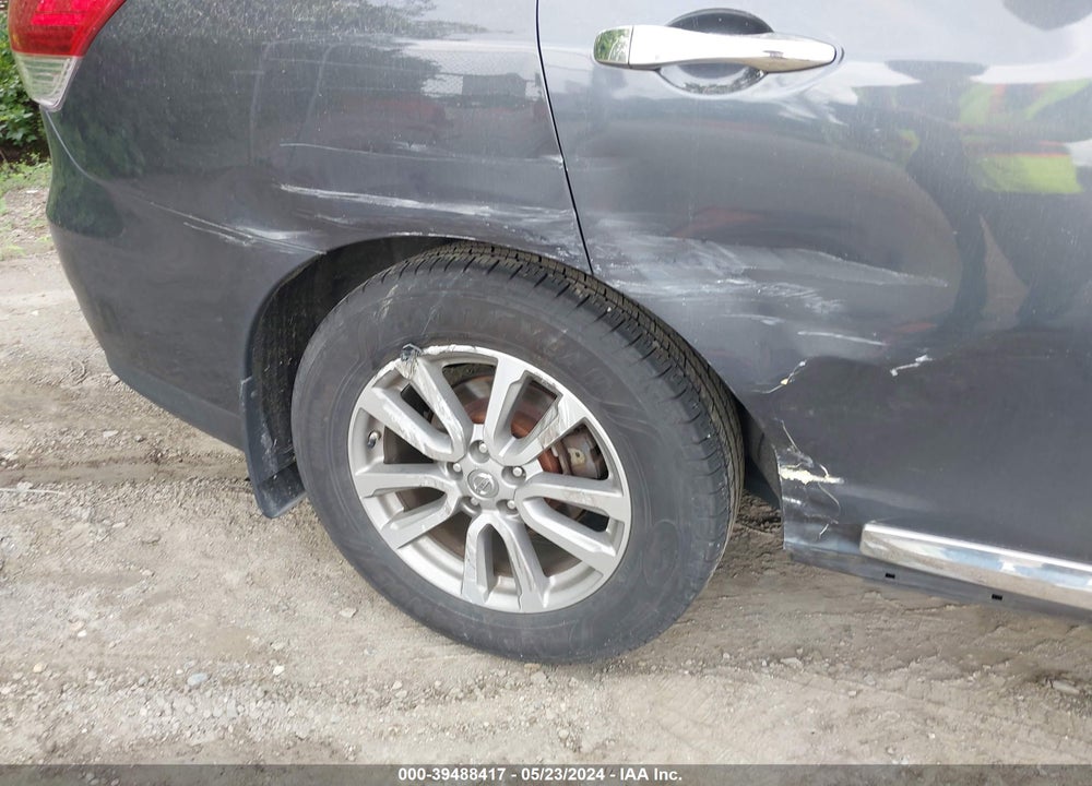 2014 NISSAN PATHFINDER SL VIN: 5N1AR2MM1EC733310