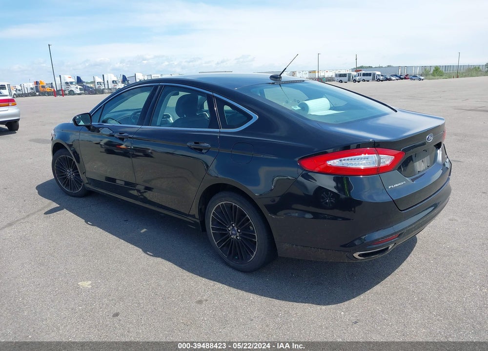 2015 FORD FUSION SE VIN: 3FA6P0H94FR112677