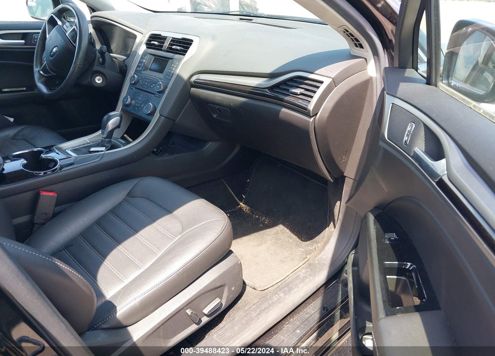 2015 FORD FUSION SE VIN: 3FA6P0H94FR112677