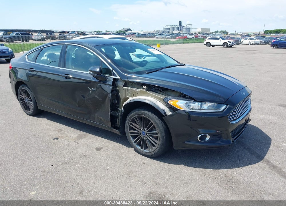 2015 FORD FUSION SE VIN: 3FA6P0H94FR112677