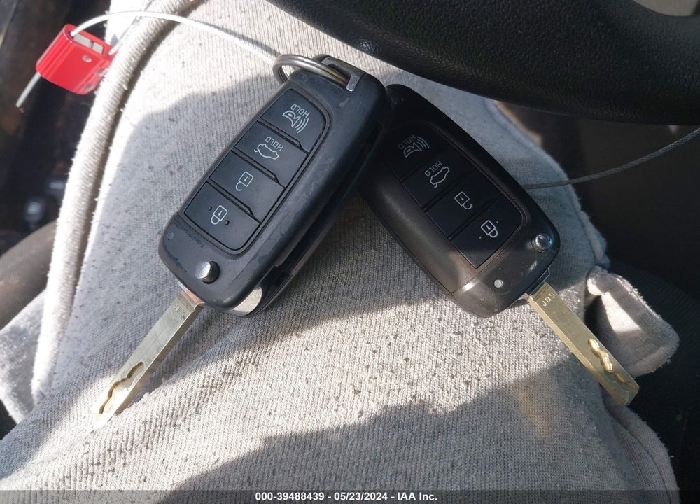2023 HYUNDAI ELANTRA SE VIN: KMHLL4AG9PU544888