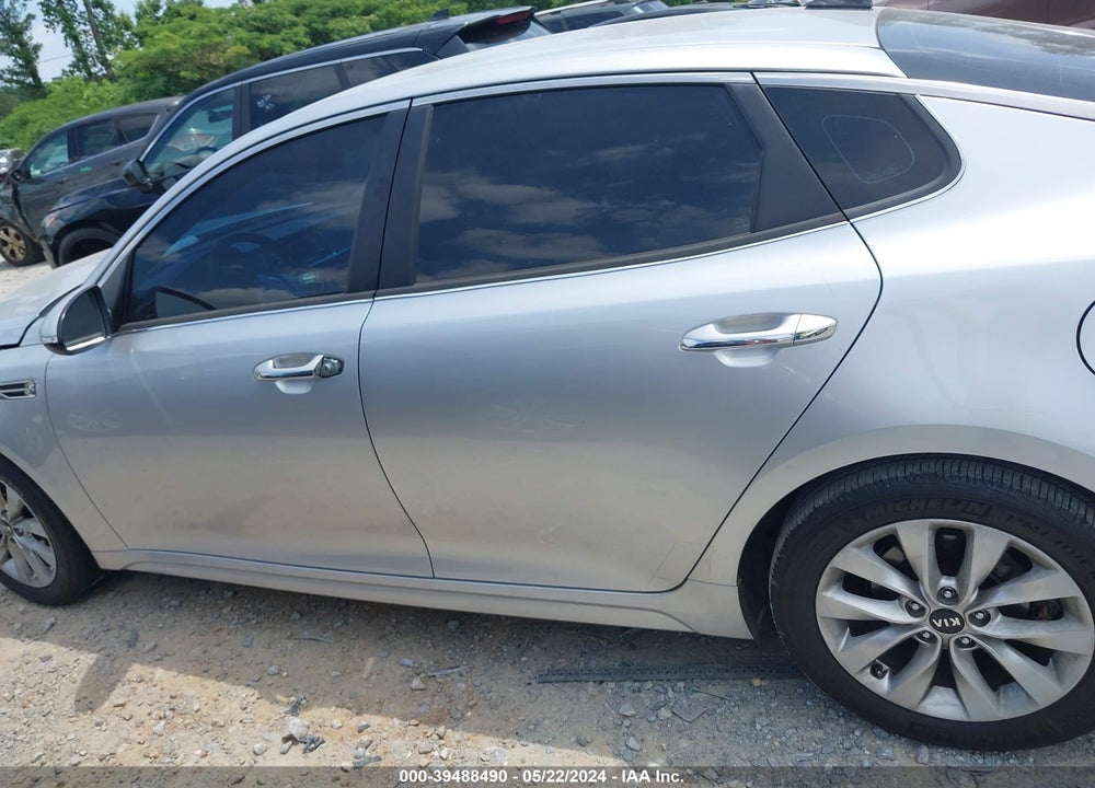 2017 KIA OPTIMA LX VIN: 5XXGT4L36HG173017
